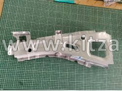 ПАНЕЛЬ КРЕПЛЕНИЯ ЛЕВОЙ ПЕТЛИ КАПОТА Geely Coolray 5027092200C15